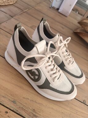 Michael Kors Cream and Olive Knit Lace-Up Sneakers